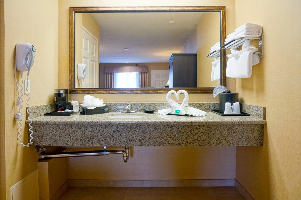 Castle Inn And Suites Anaheim Exteriér fotografie